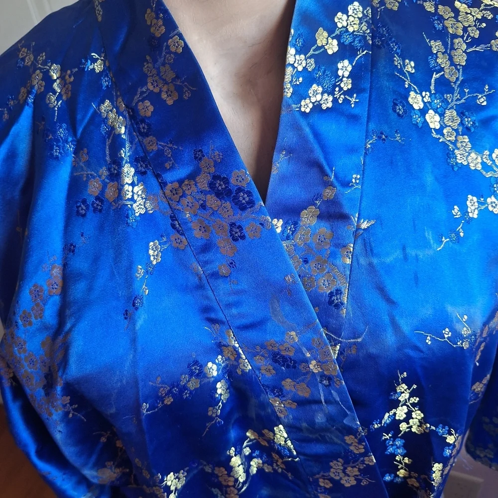 Blue Floral Kimono Robe